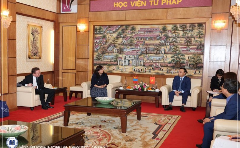 DIRECTOR OF THE JTRII VISITS  JUDICIAL ACADEMY OF THE SOCIALIST REPUBLIC OF VIETNAM
